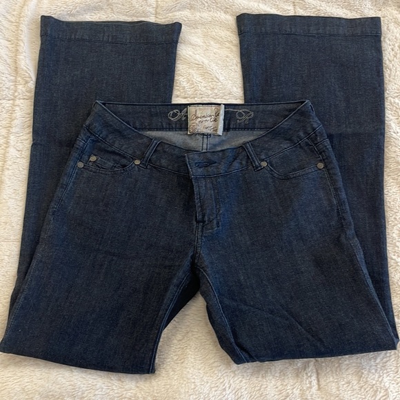 American Rag Flared Jeans, size 1 short - Picture 3 of 5